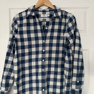 Vineyard Vines buffalo check blouse